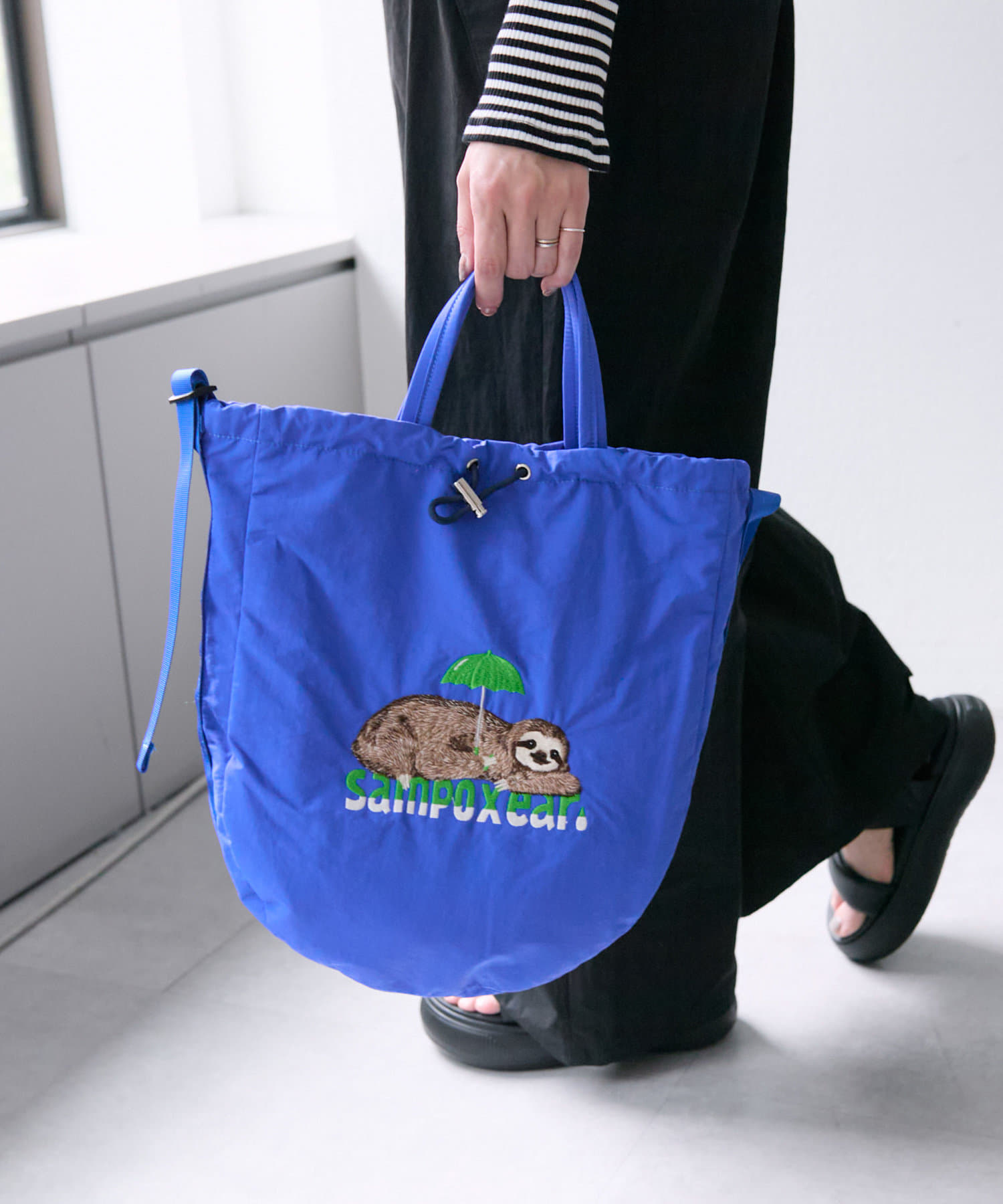 撥水/A4サイズ対応》 sampo×earコラボ刺しゅう2WAYショルダーバッグ