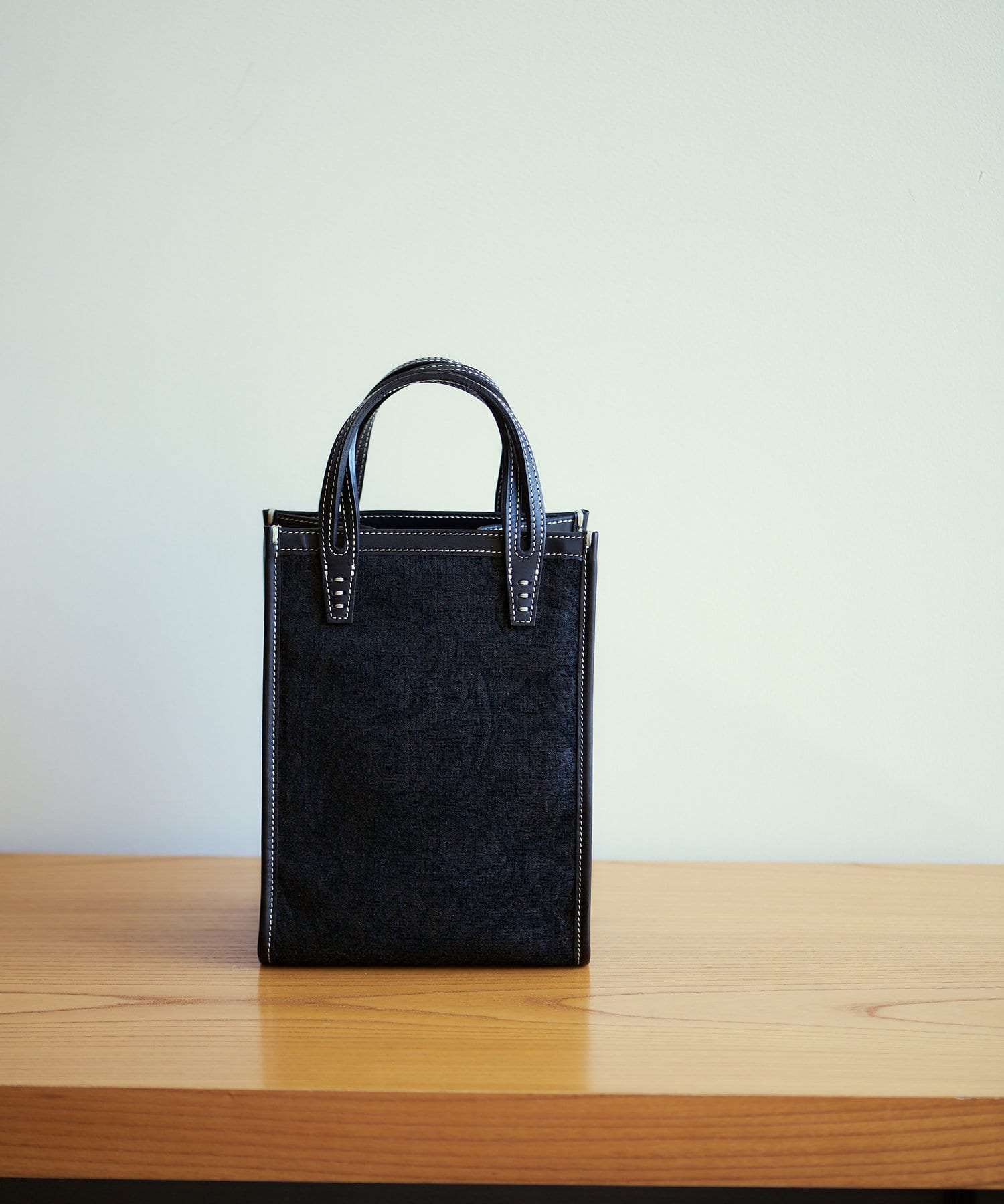 A VACATION】CARAMEL PAISLEY | Whim Gazette(ウィム ガゼット