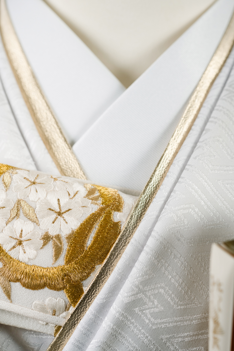 京都 美翔苑（KYOTO BISHOUEN）の衣装(重ね衿・シャンパンゴールド