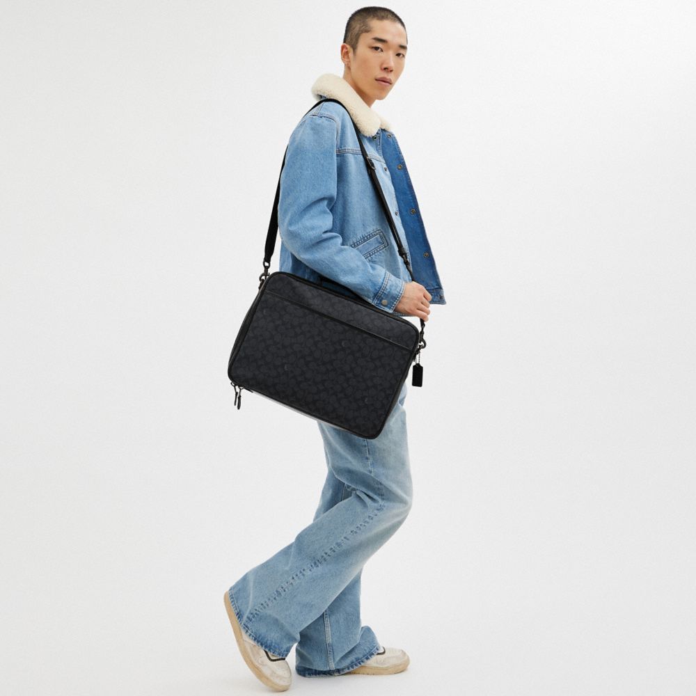 公式】COACH – コーチ | ゴッサム コンバーチブル ブリーフ