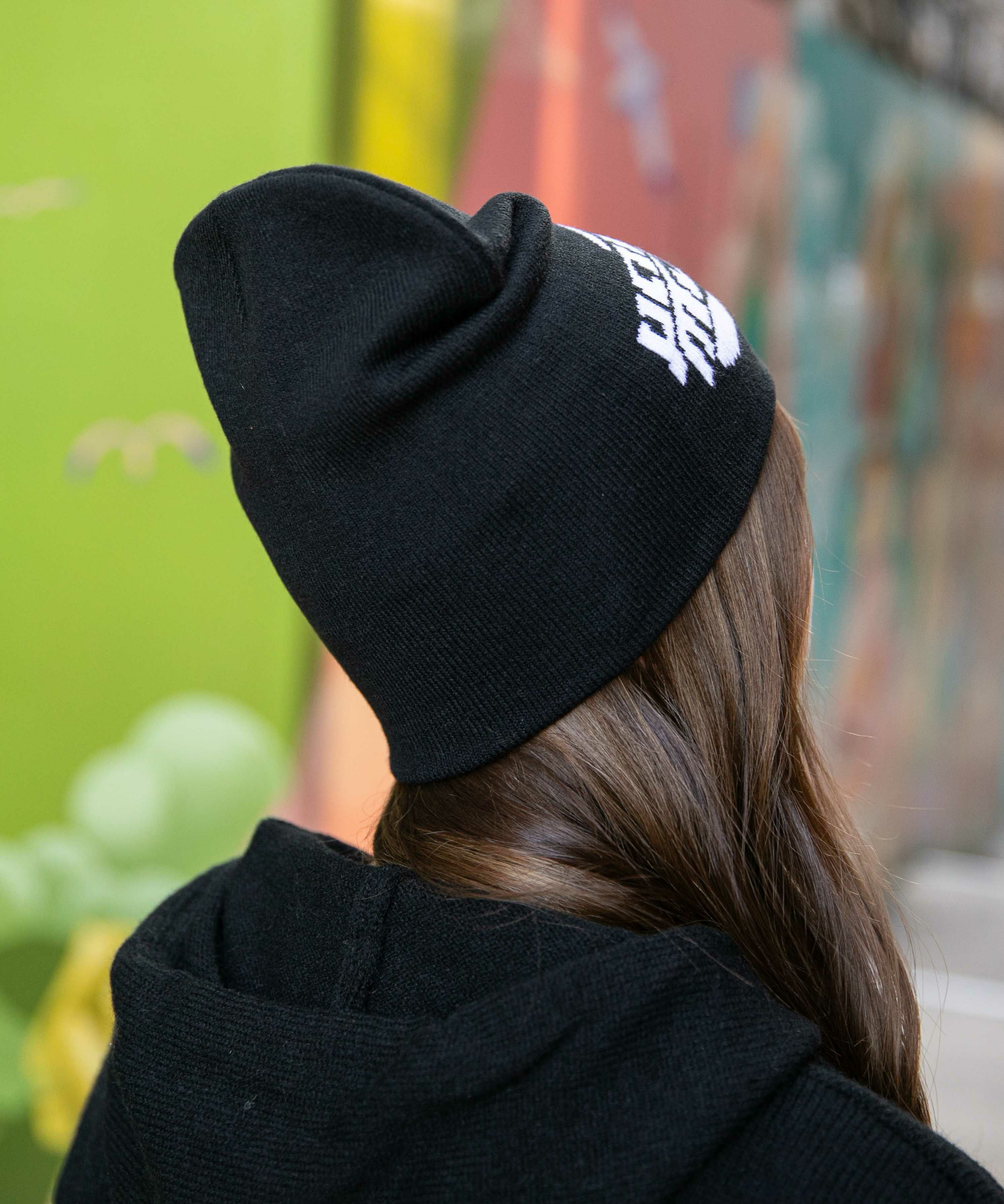 ロゴジャガード×ストリート》厚手ニットビーニー 秋冬◎ | GORGE