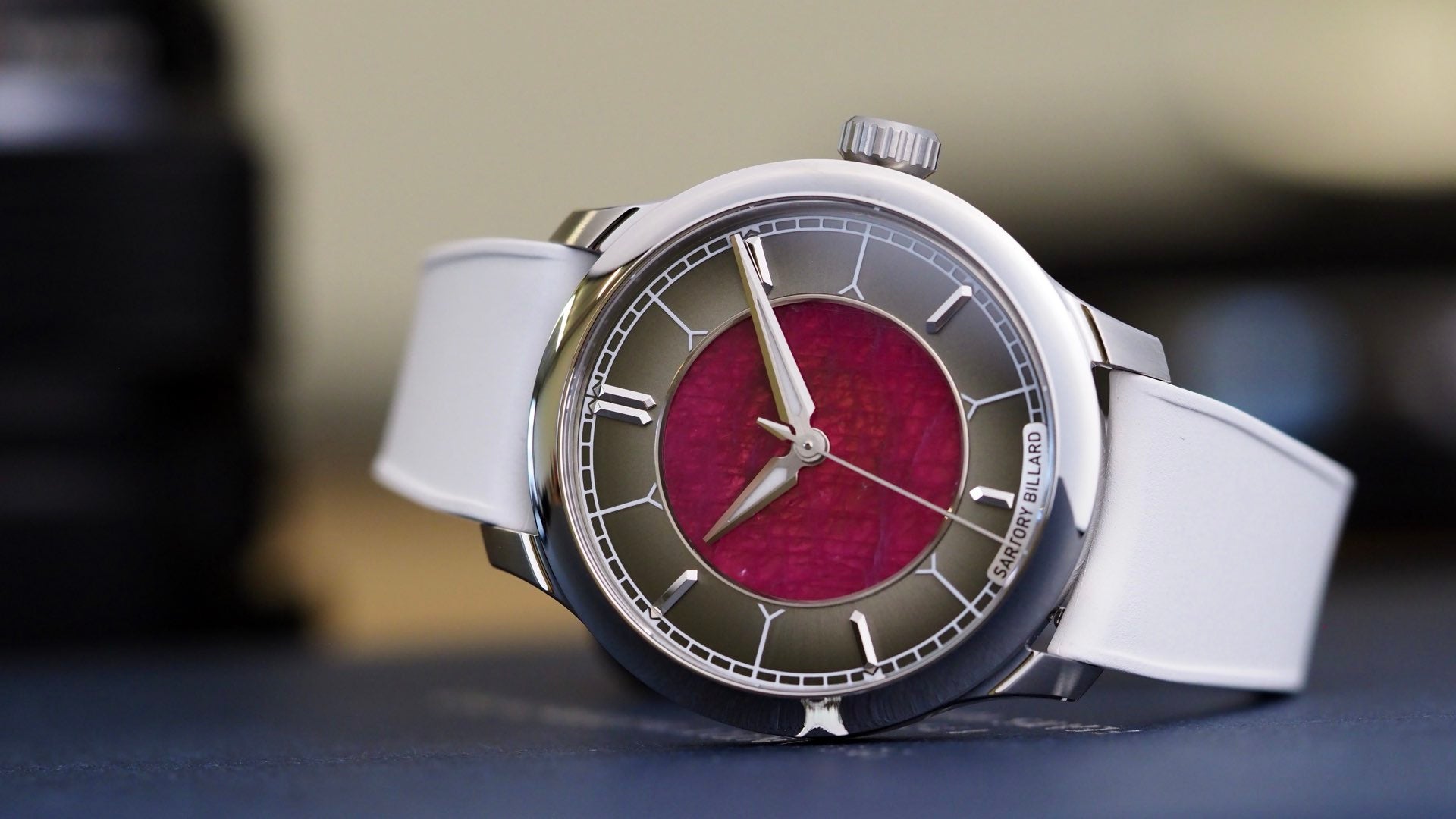 Hands-on with the Sartory-Billard SB04-E Ruby Platinum and