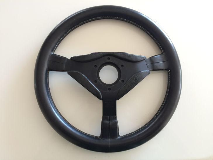 h*7様 モモ ステアリング マリオアンドレッティmomo Mario Andr 【公式