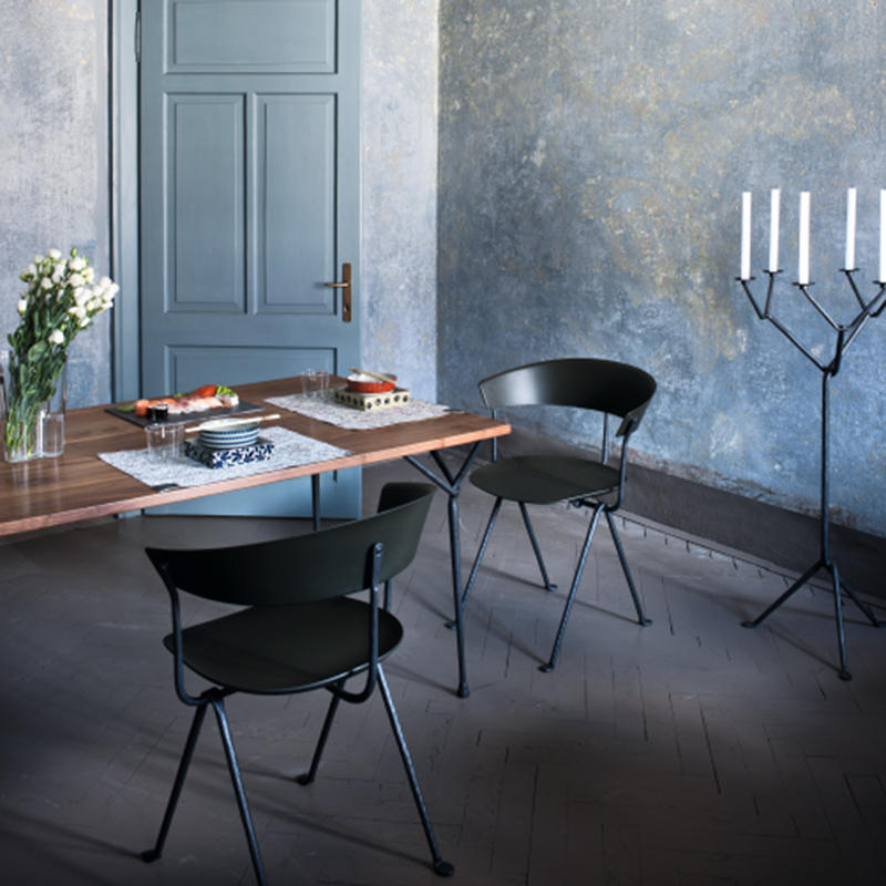 MAGIS（マジス）OFFICINA CHAIR（オフィチーナ チェア）ブラック