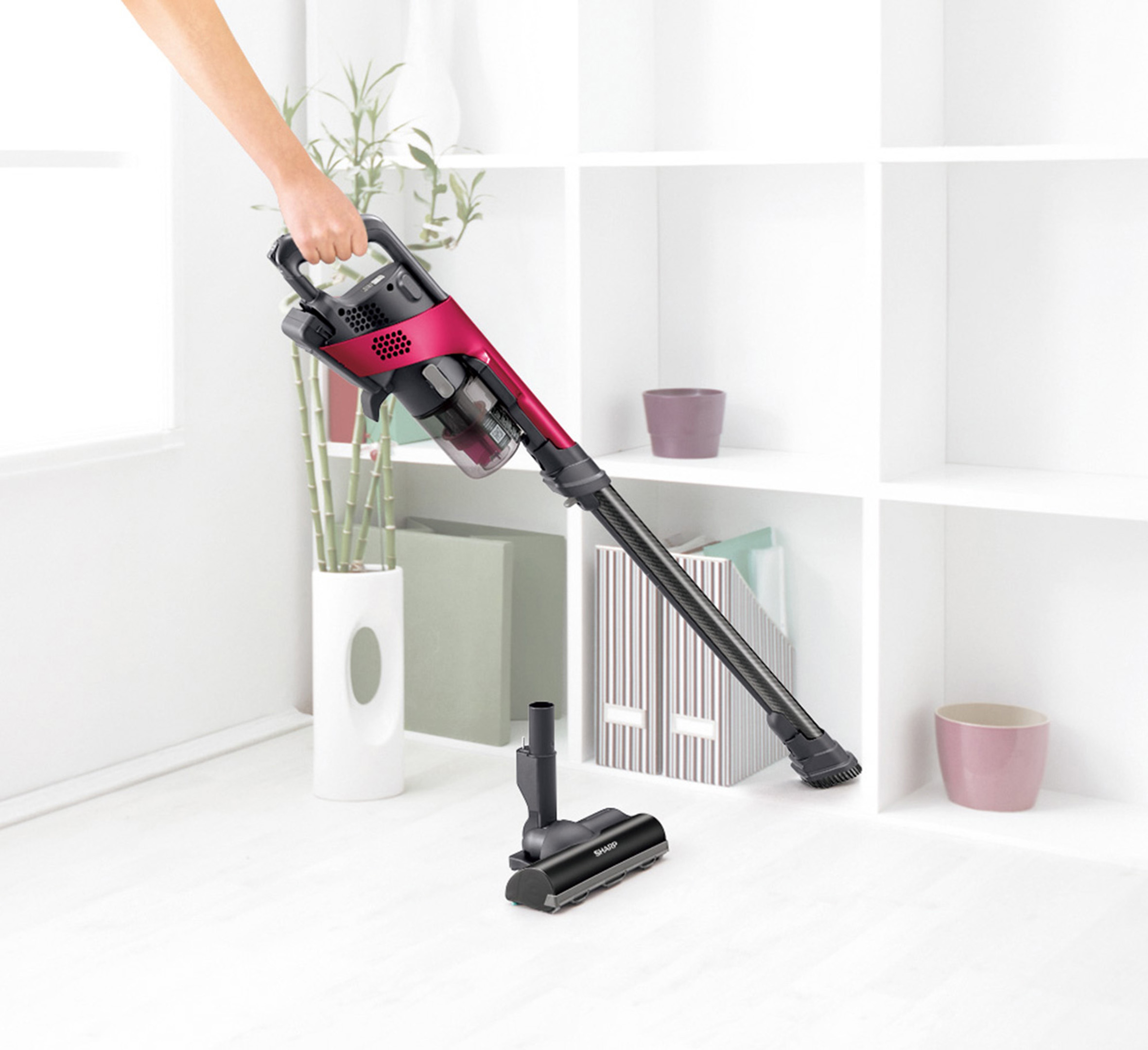 コードレススティック掃除機「RACTIVE Air POWER（ラクティブ エア