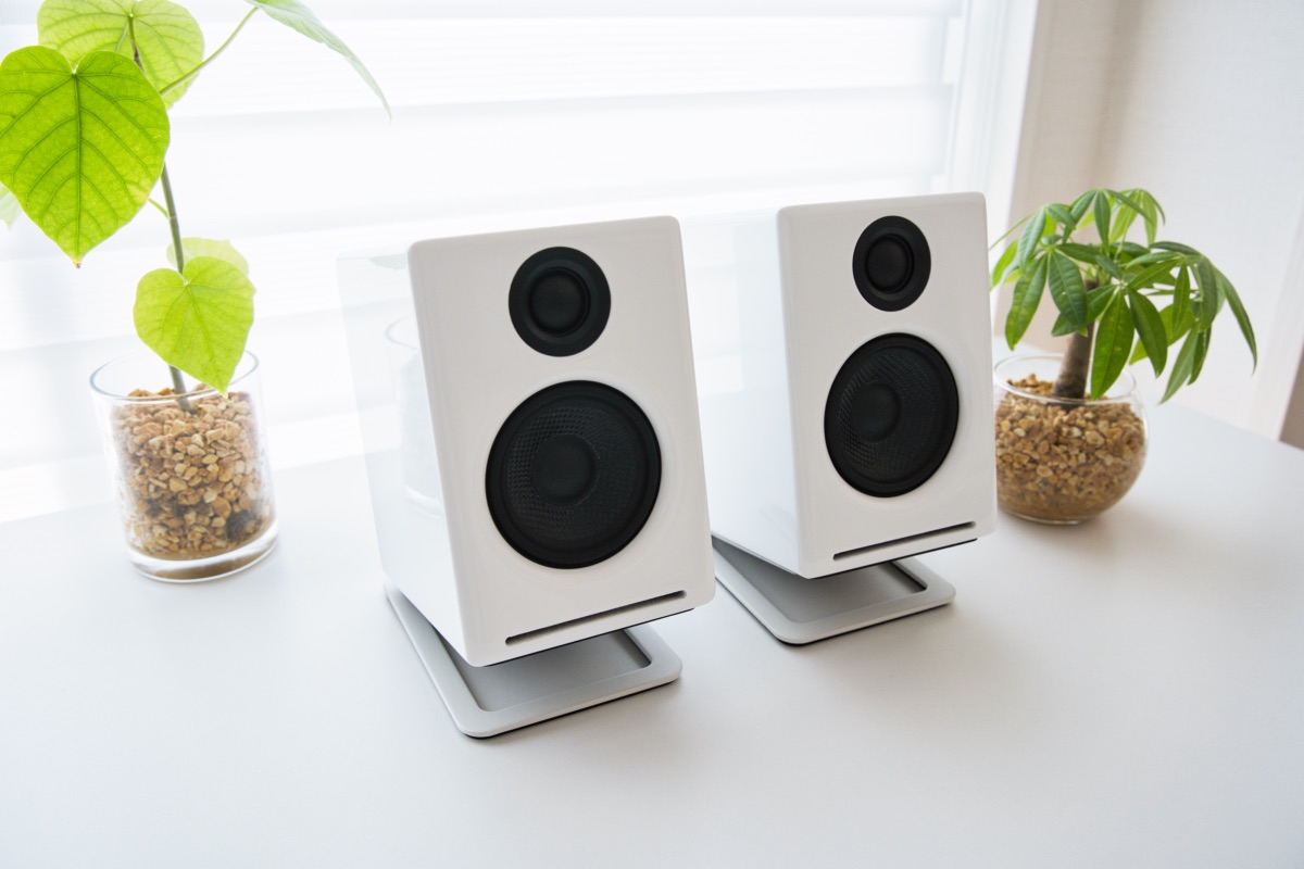 真っ白でおしゃれなPCスピーカー『Audioengine A2+ Wireless』レビュー