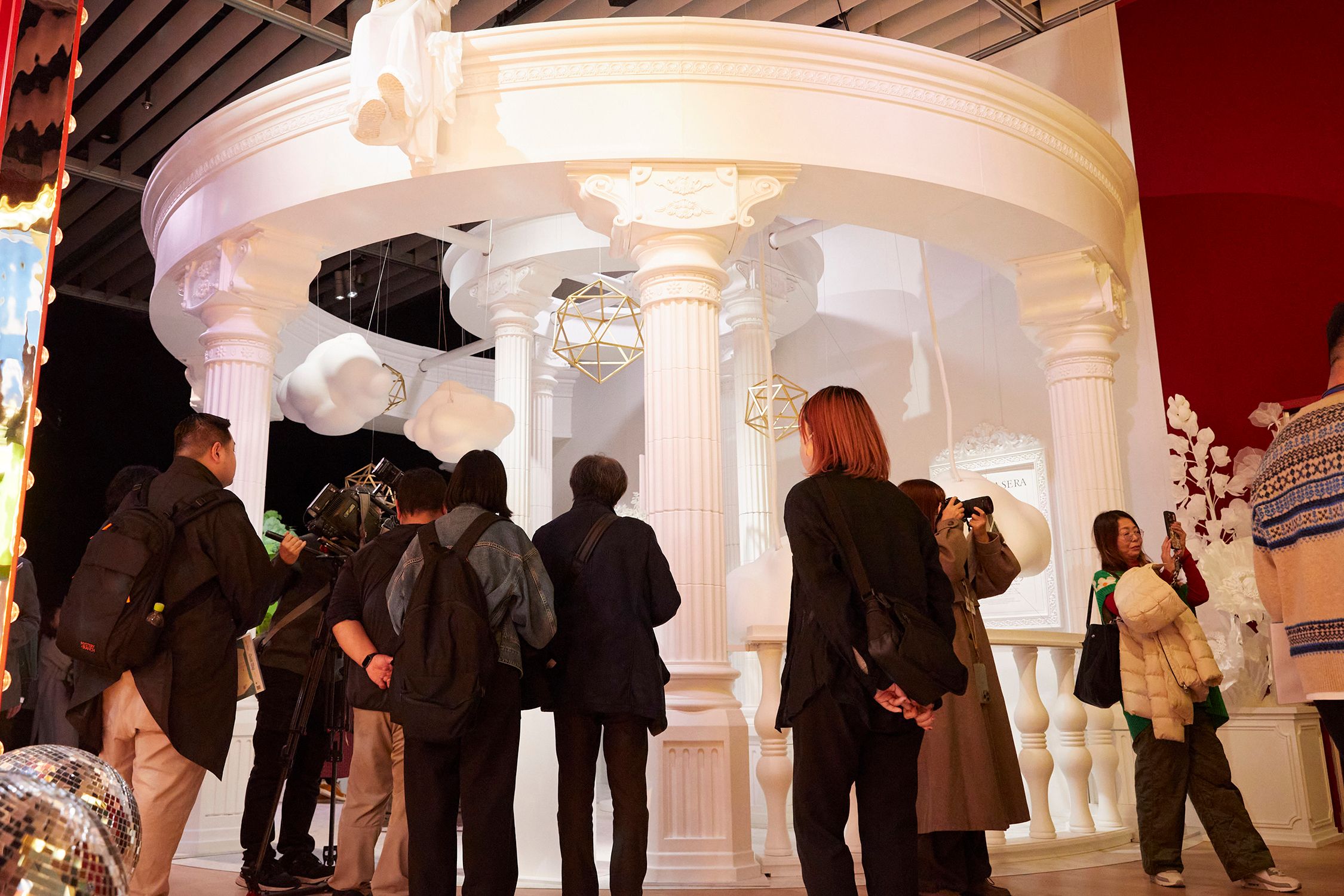 Mrs. GREEN APPLE・大森元貴が仕掛ける展覧会「Wonder Museum」を攻略