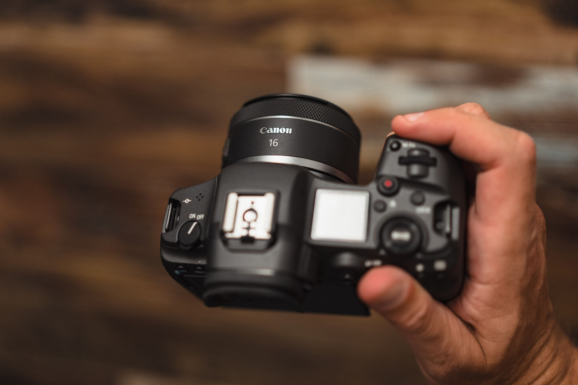Canon RF 16mm f/2.8 STM Review | This Lens Is A Nifty Fifty Sized
