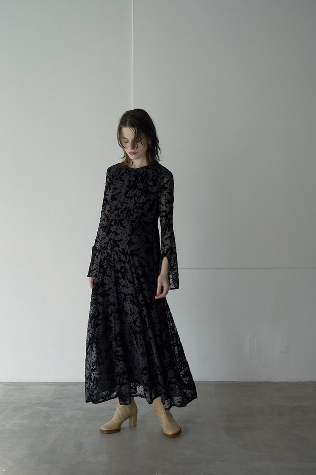 明日8月16日（火）発売アイテムをご紹介。CLANEらしいボリューム