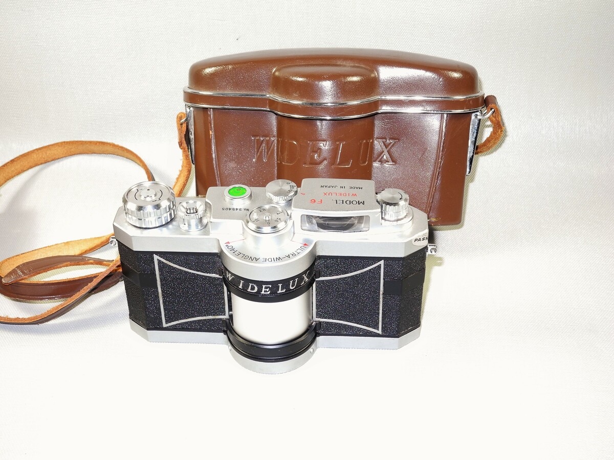 Widelux F6 Chrome Panoramic 35mm Film Camera with case Ex++/Mint