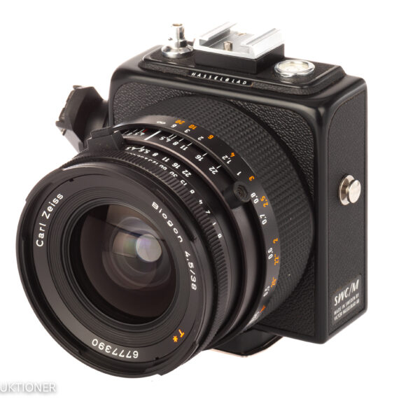 Hasselblad SWC/M black camera with A12 Magazine Mint- /SOLD