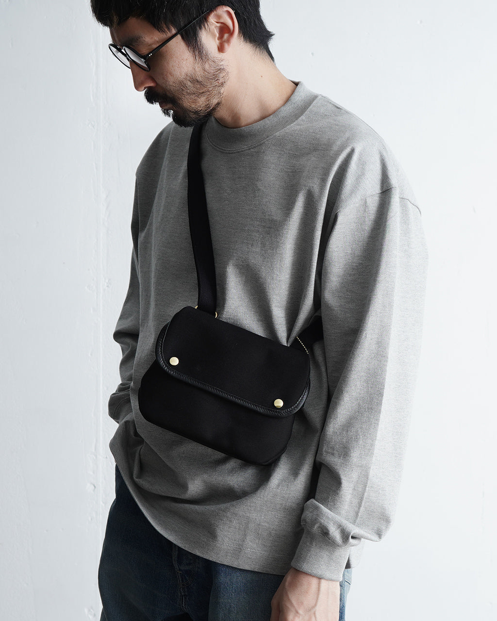 Brady AVON MINI ミニショルダーバッグ｜防水ツイル×レザー ユニセックス