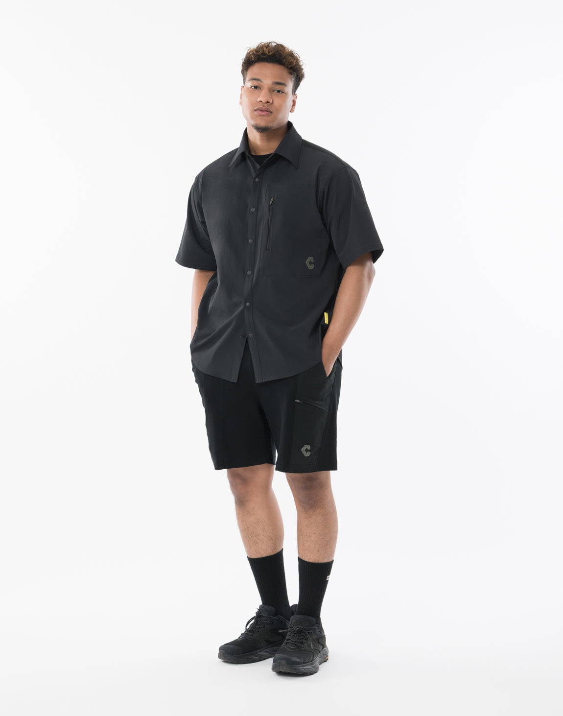 CRONOS TECH VERTICAL ZIP SHIRT【BLACK】