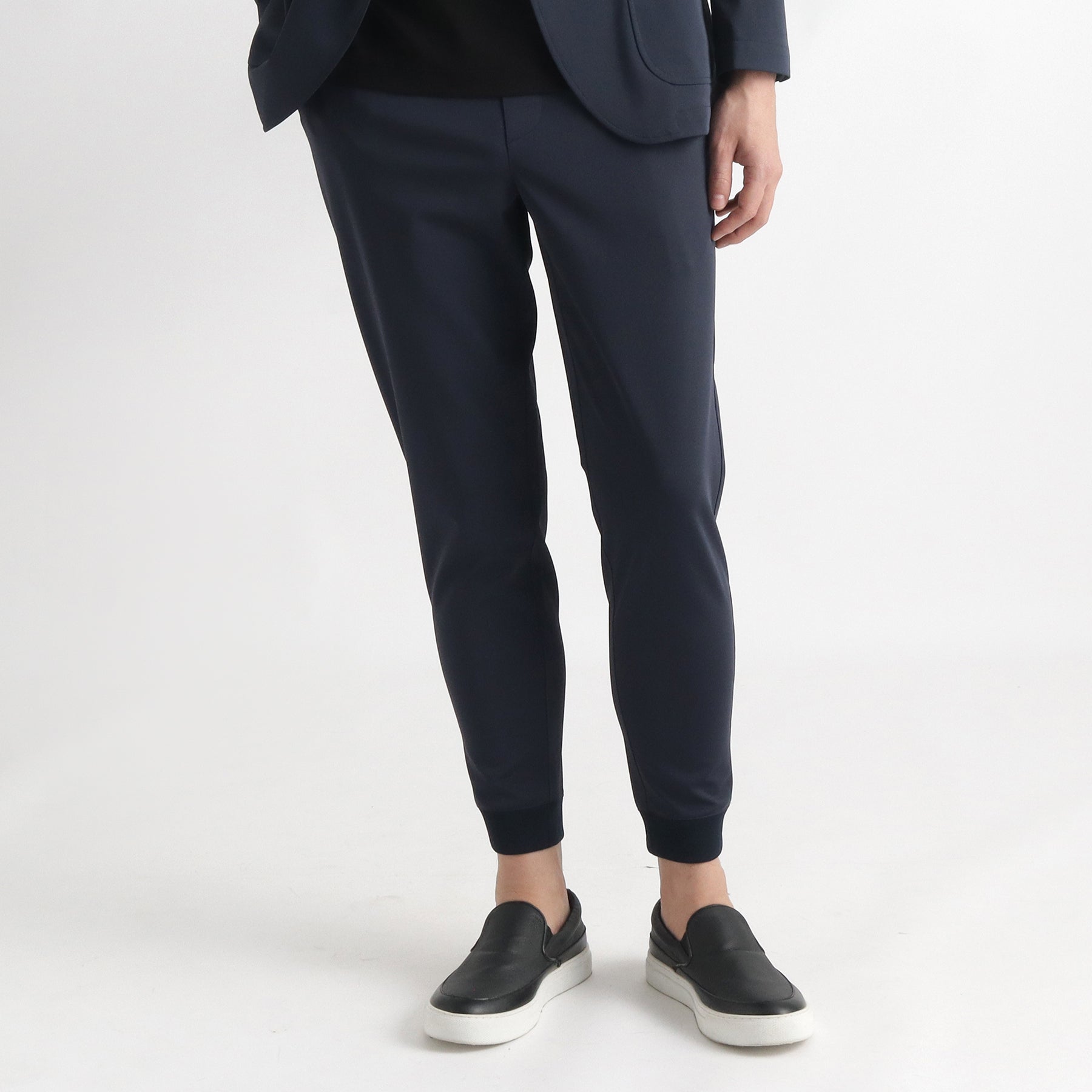 マットツイスト ジョガーパンツ ネイビー | ＋CLOTHET ONLINE