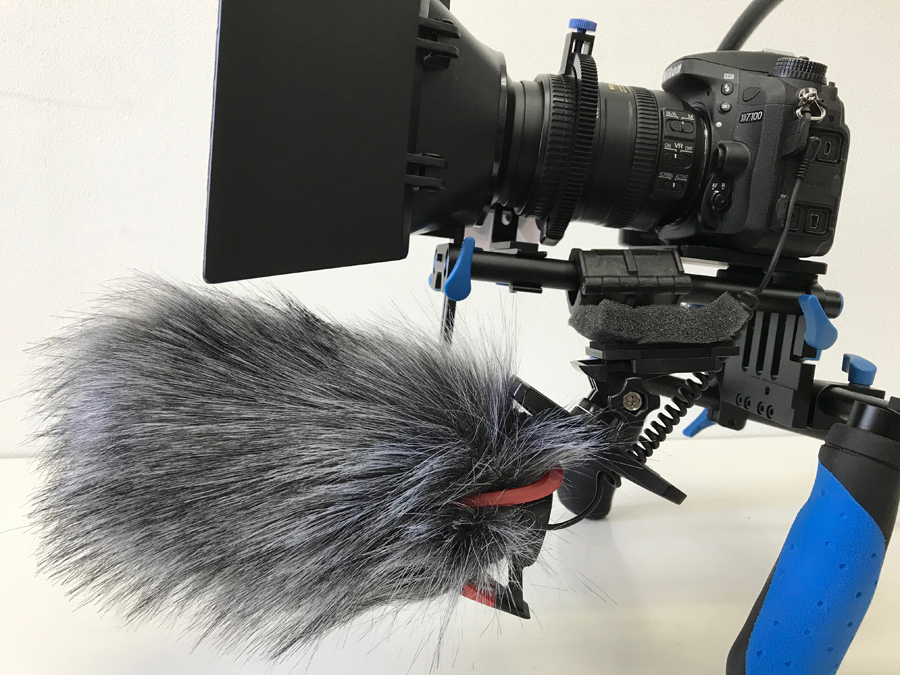 動画撮影でおすすめの付属機材とガンマイク（カメラマイク）の使い方
