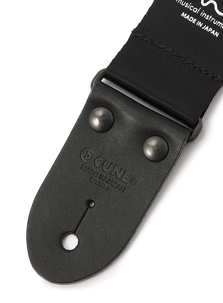 ウサギ3匹ストラップ｜ウサギがいる｜CUNE ONLINE STORE