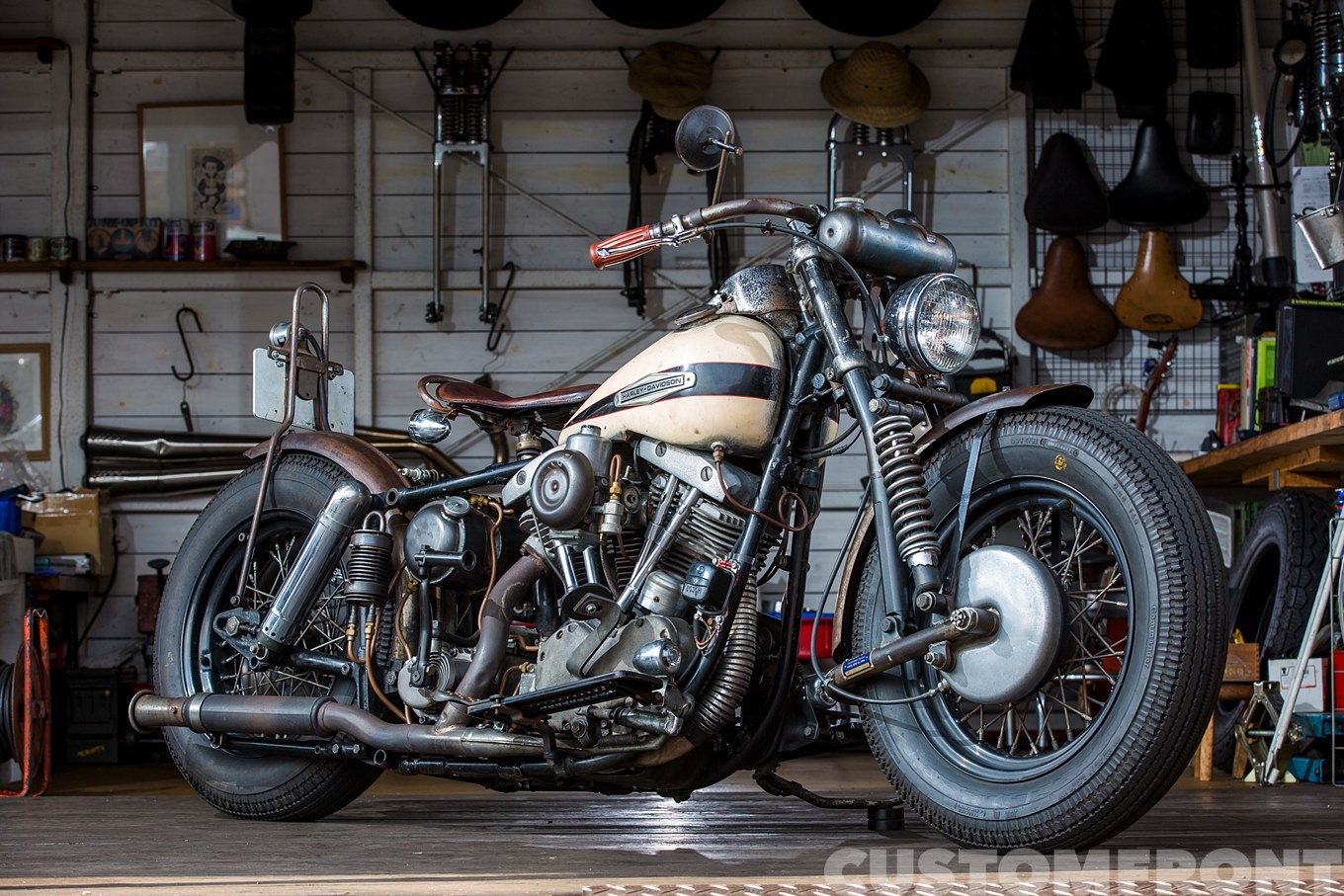 ハーレー アーリーショベルボバー FLH 1969・フリーウェイ – CUSTOM