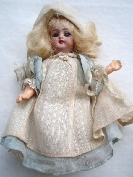 Simon & Halbig Rare Miniature K*R Doll – Cydney's Antiques