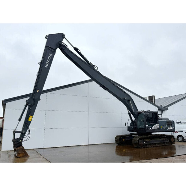 2019 Hitachi ZX250LCN-6 Used Tracked Excavator for sale | P&E