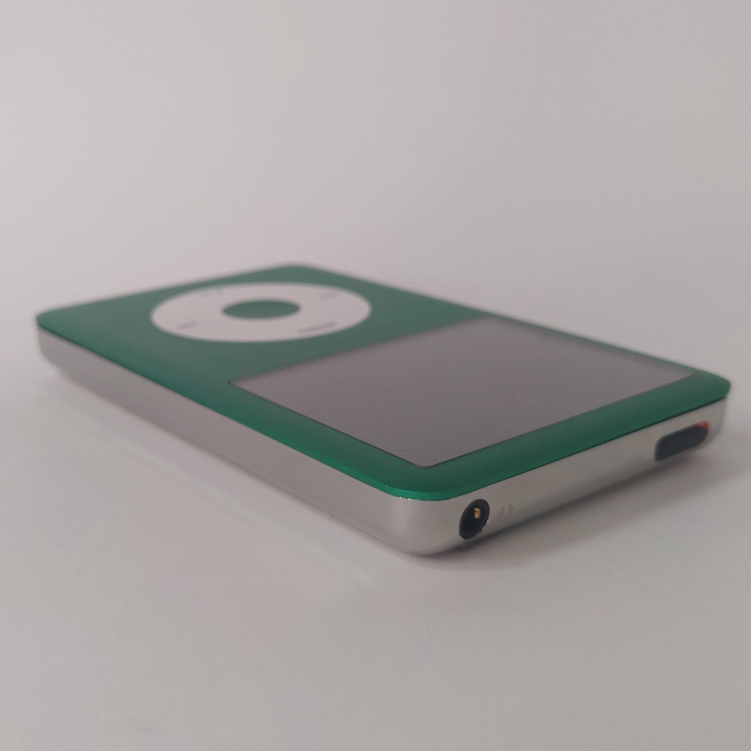 iPod classic - Green and White | Flash Storage and Extended