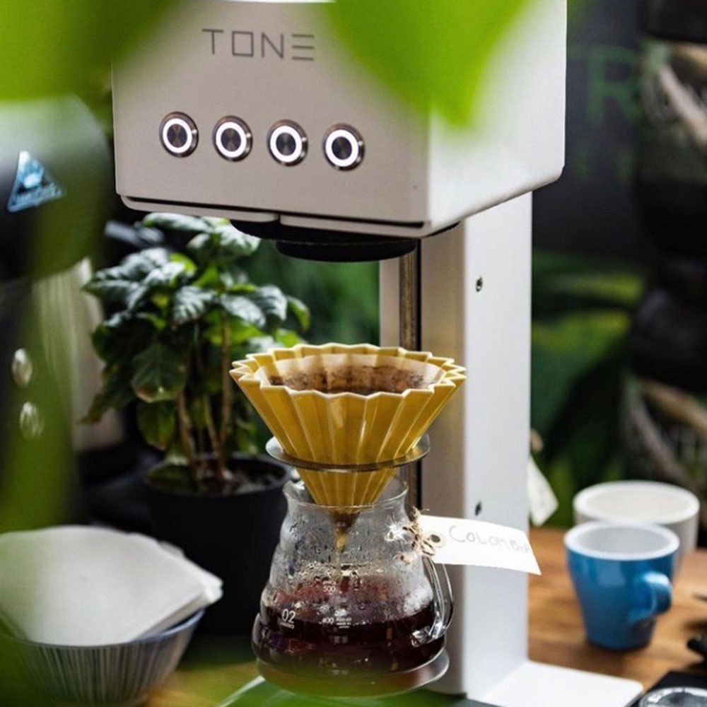 TONE | 株式会社ディーシーエス