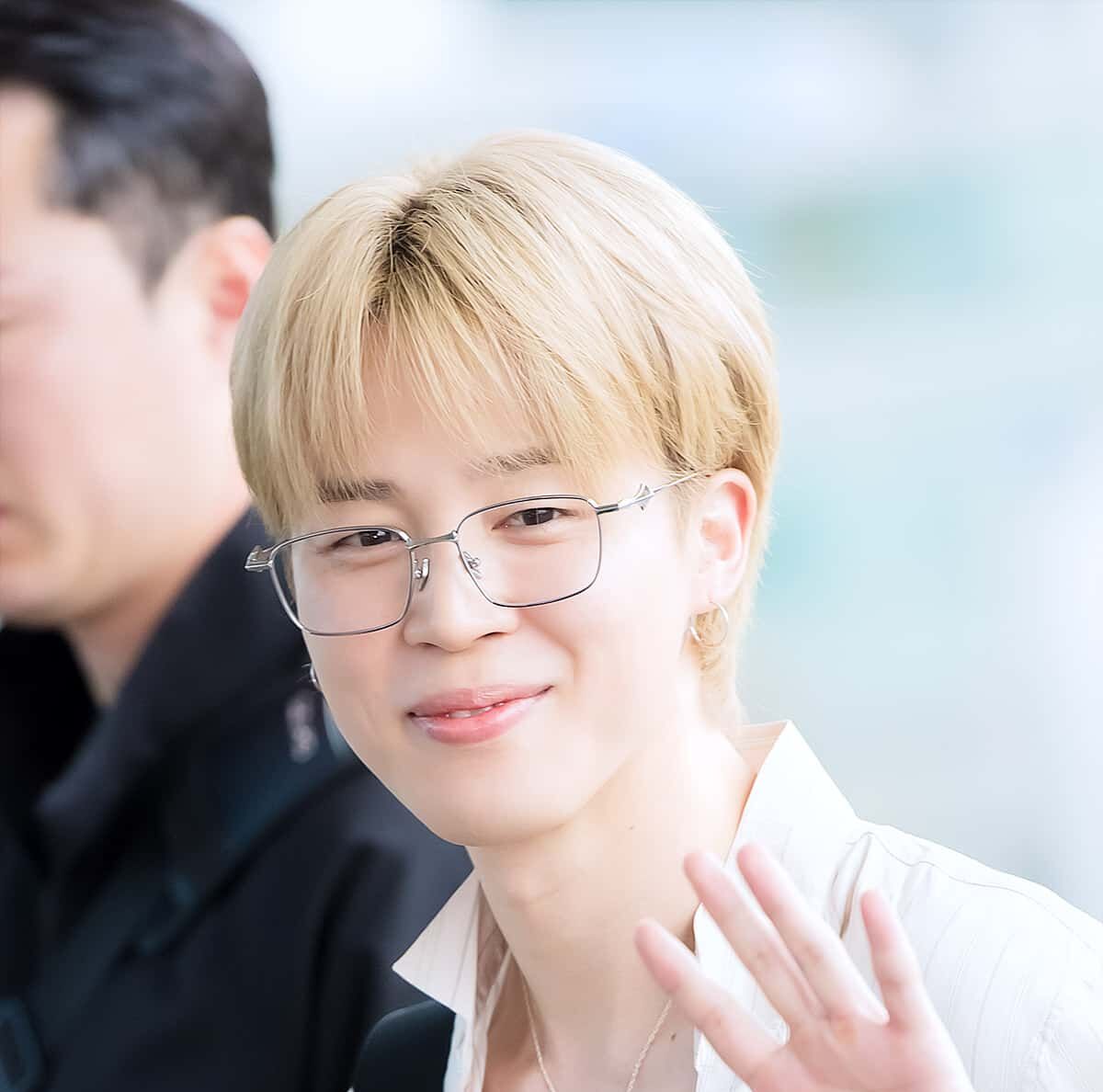 BTS ジミン、10月の主役に！ファンが選ぶ“誕生月にカレンダーを飾って