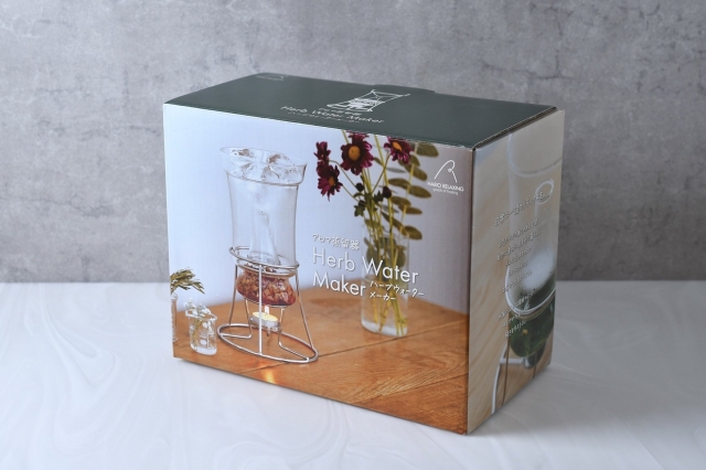 HARIOが発売している蒸留器「ハーブウォーターメーカー」を使ってみた