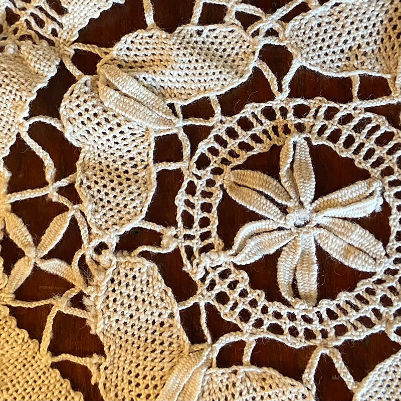 蝶々のドイリー 直径 20cm イタリア | アンティーク・ヴィンテージ雑貨