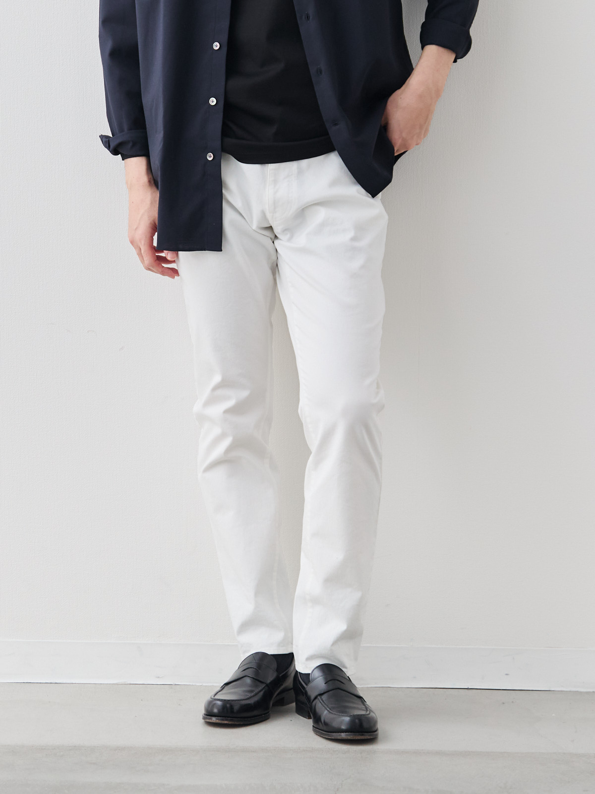 NEWEVER撥水】汚れを弾くチノパン/ホワイト | Factelier (ファクトリエ)