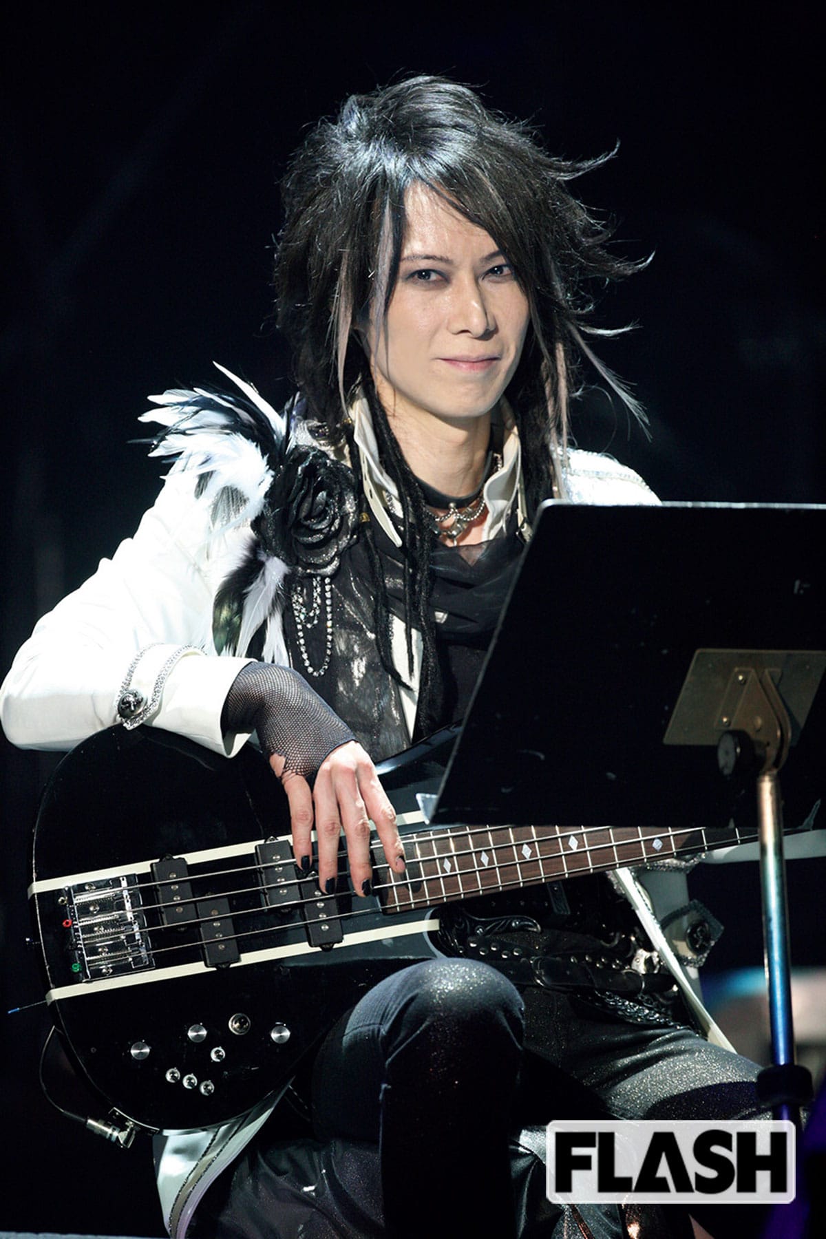 X JAPAN HEATHさんが生前に明かしていた「牙を抜かれたくない」、巨大