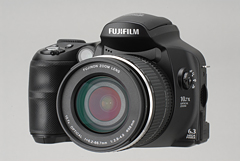 河田一規のデジカメナビ】富士フイルム FinePix S6000fd