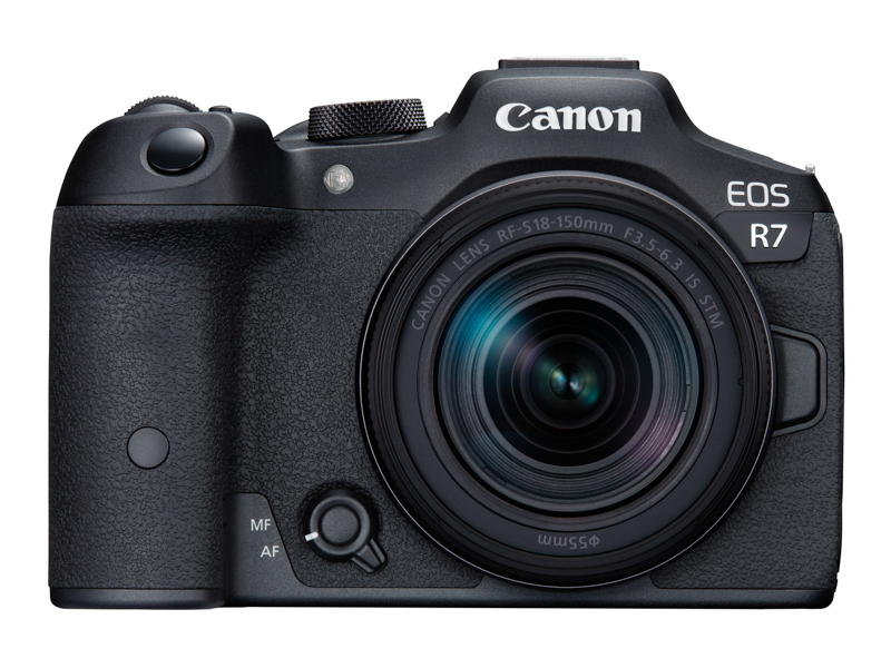 キヤノン、約3,250万画素・AF連写15コマ/秒のAPS-Cミラーレス「EOS R7