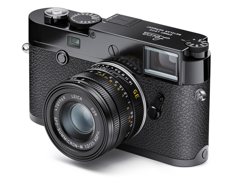 細部もクラシック仕上げの「ライカM10-R ブラックペイント」7月発売