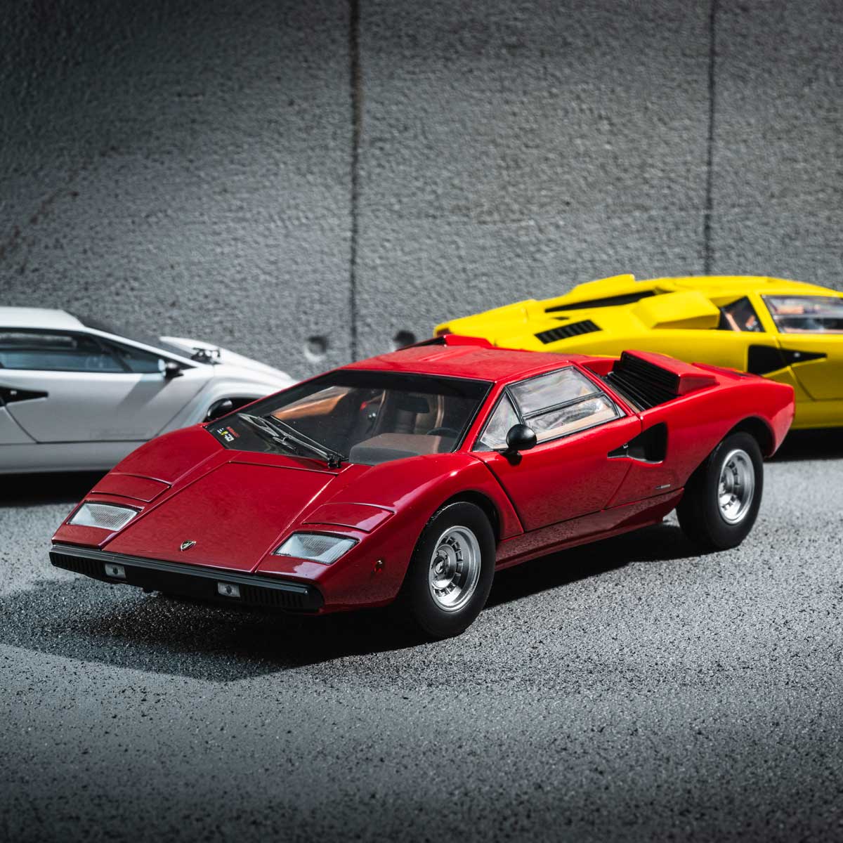 稀少廃番 KYOSHO ランボルギーニ カウンタック LP400 ホワイトボディ