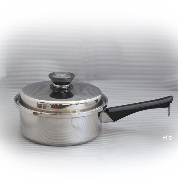 U.S.A. Amway アムウェイ クィーン 中ソースパン 1.9L片手鍋 未使用品