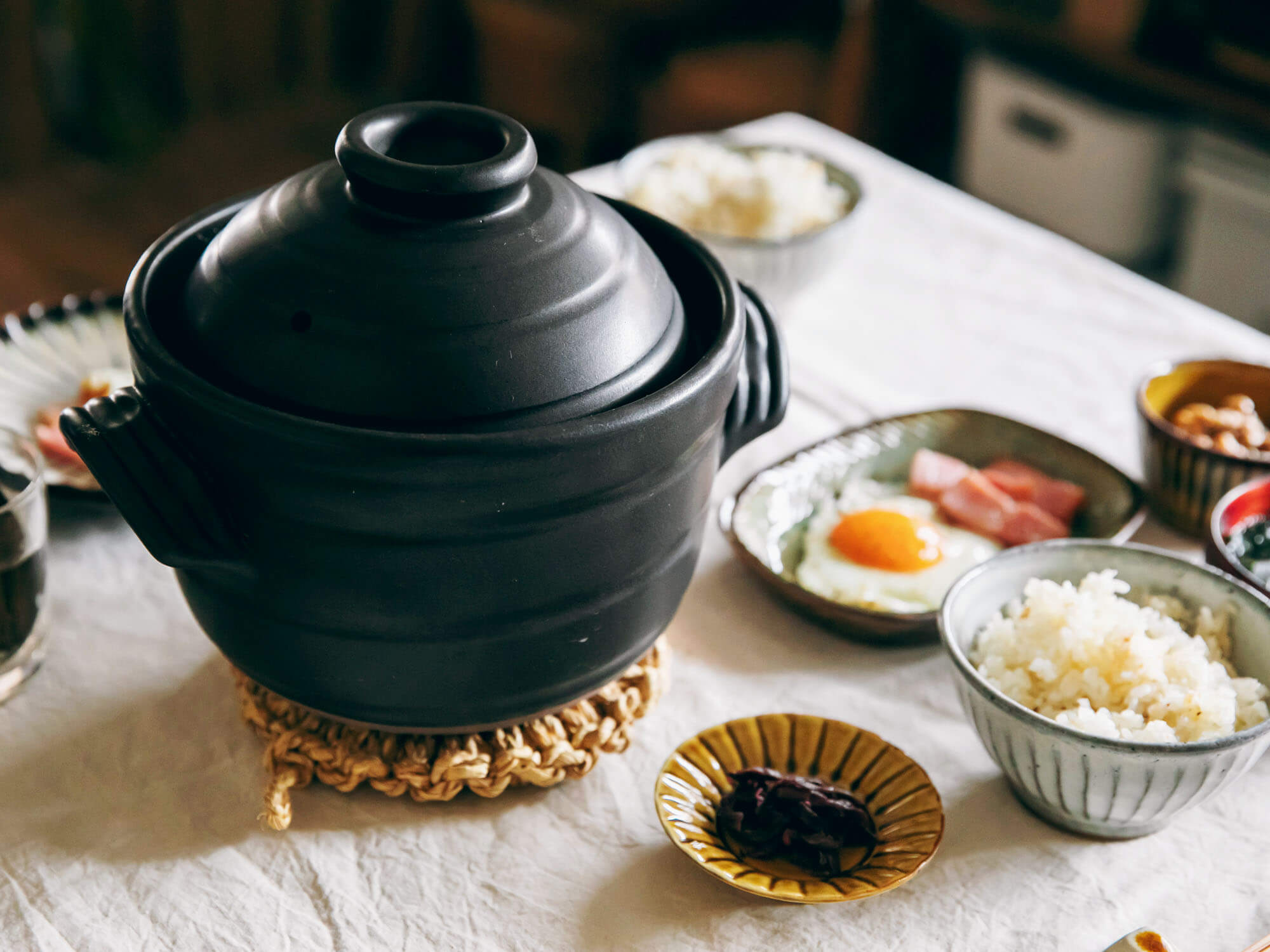 訳あり 華月 大黒ごはん鍋 【新品未使用】 2合炊き 内蓋付き 萬古焼