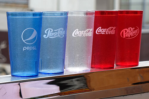 今日はコカ・コーラ、ペプシ・コーラ、ドクター・ペッパーの業務用