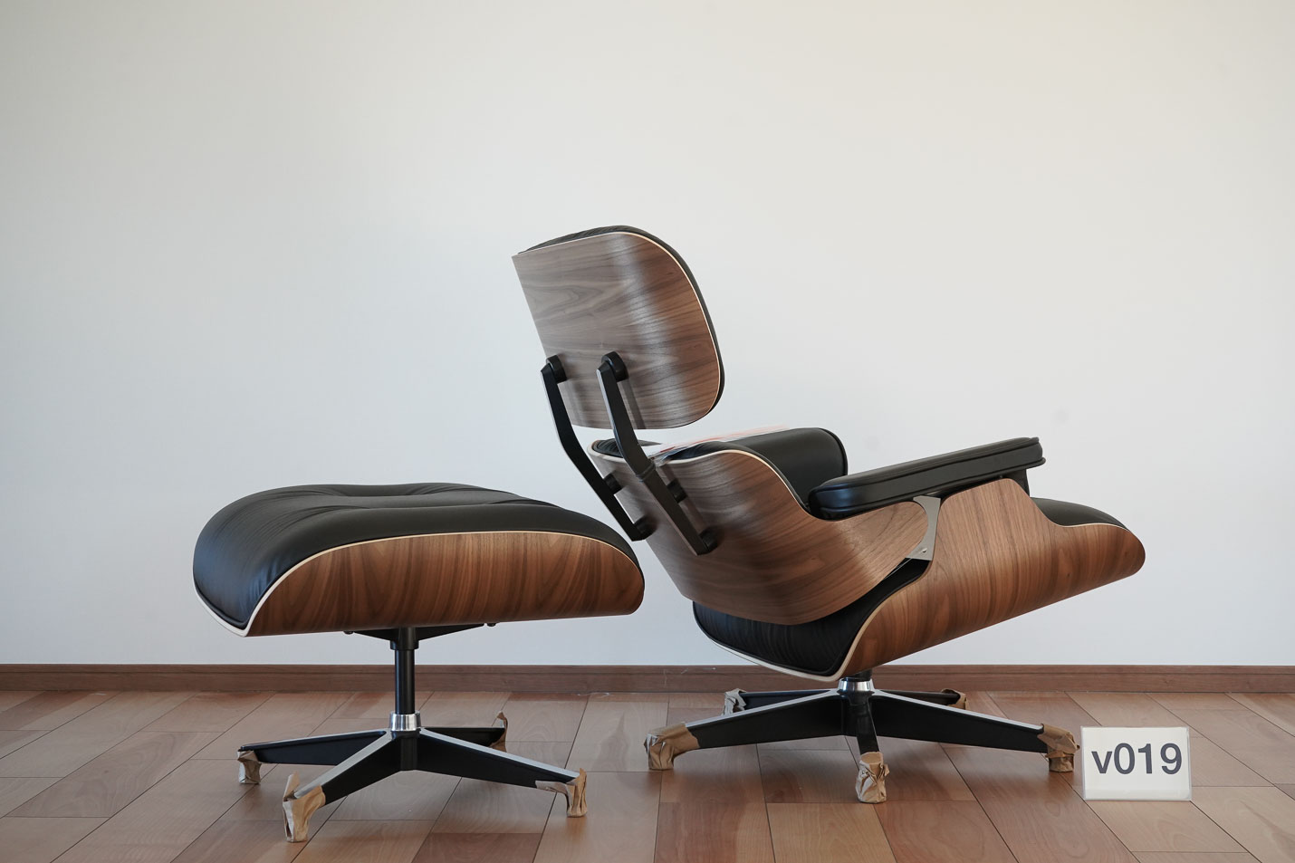 イームズ ラウンジチェア＆オットマン ウォールナット v019