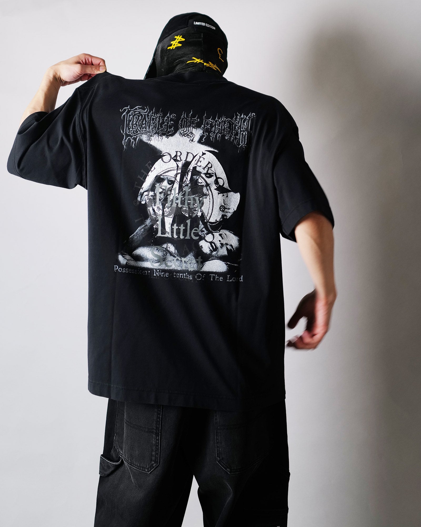 VETEMENTS (ヴェトモン) COF FILTHY SECRET OVERSIZED T-SHIRT