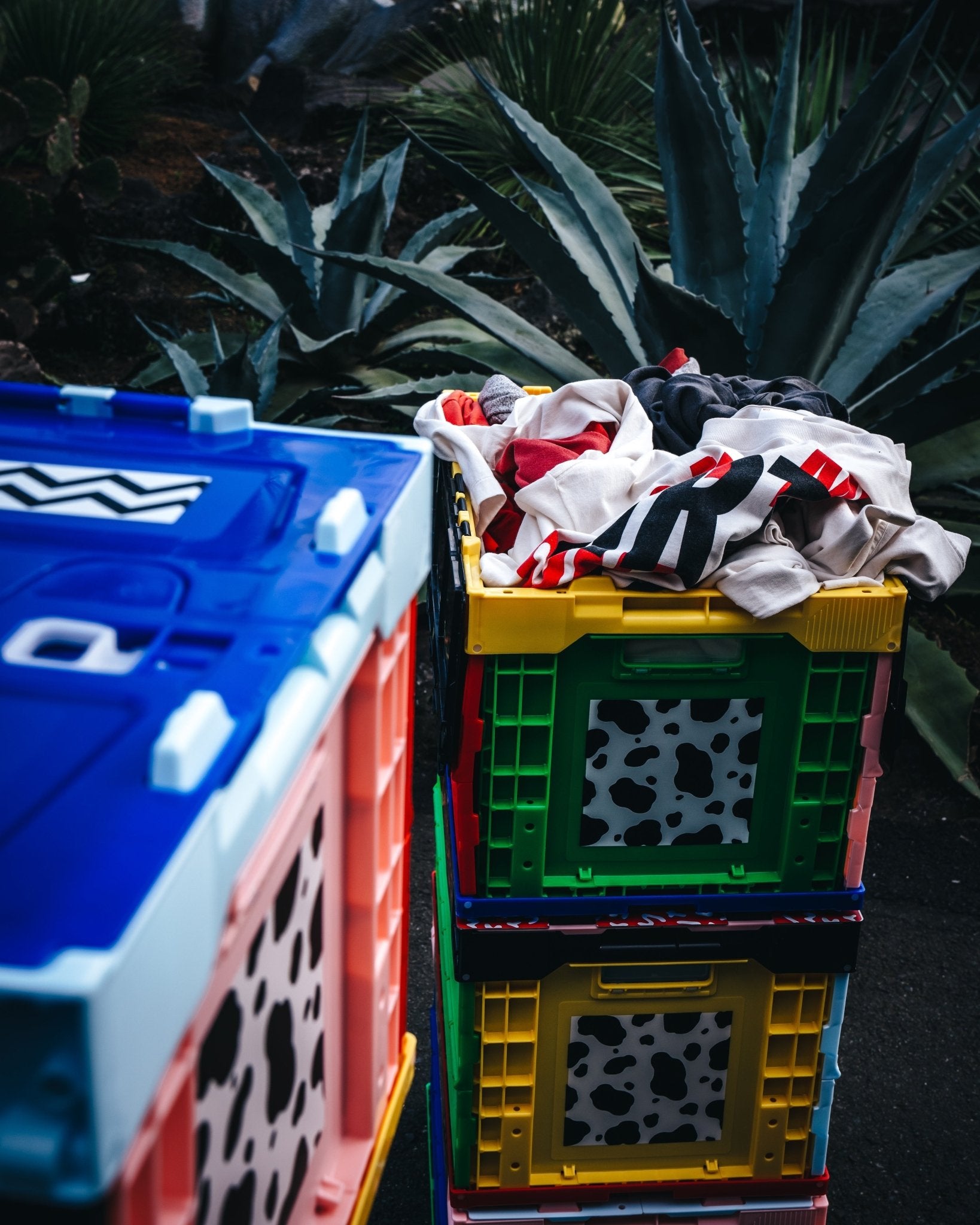 SAINT M×××××× (セントマイケル) BOX / BLUE | Detail Application