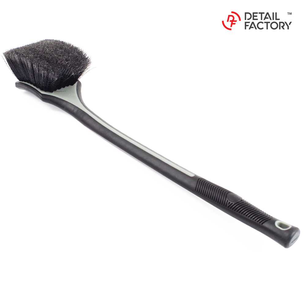 フェンダーウェル ブラシ | DETAIL FACTORY（ディテールファクトリー