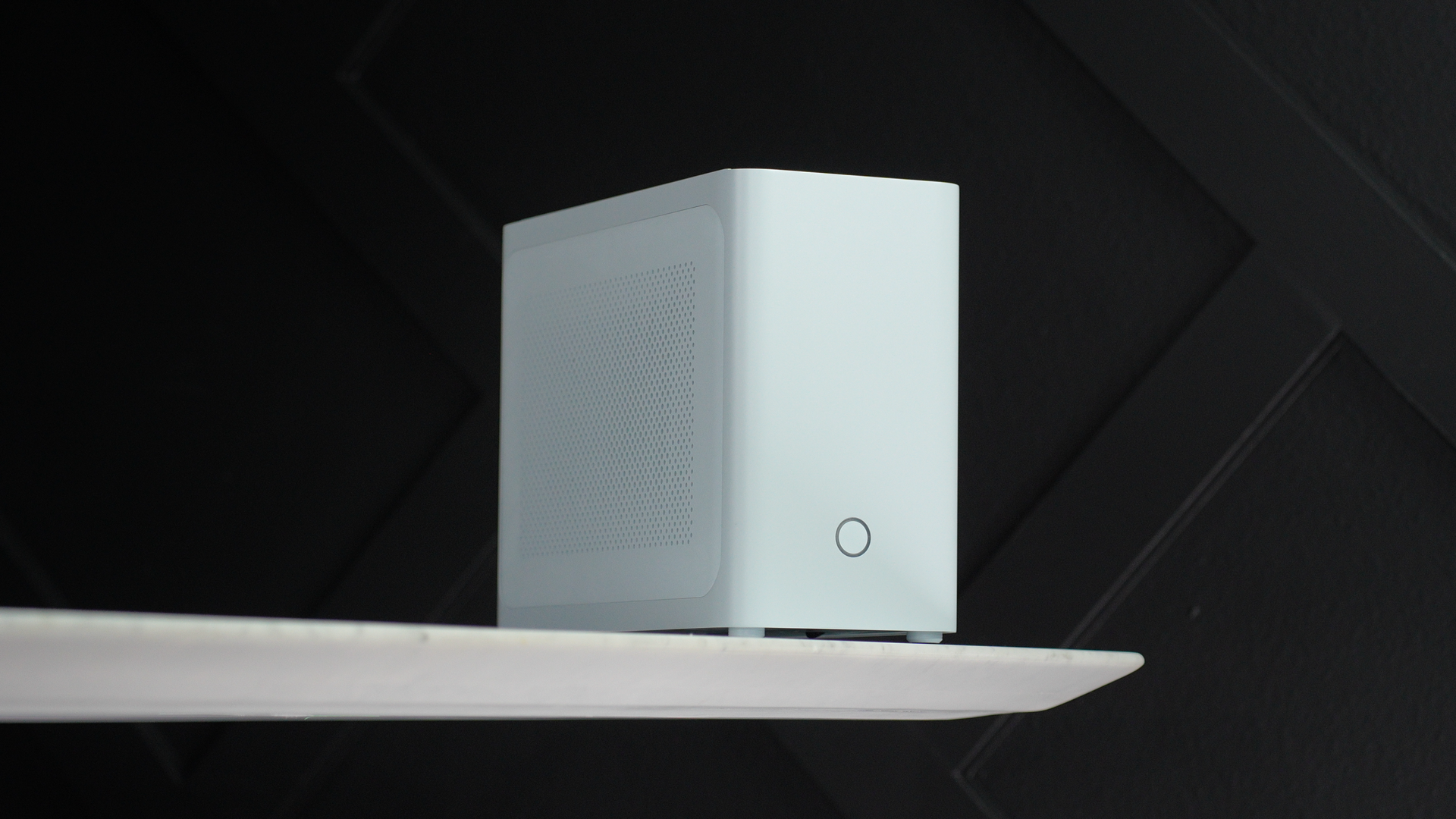 IQUNIX ZX-1 - Water Cool - DevynPC SFF PC Builder