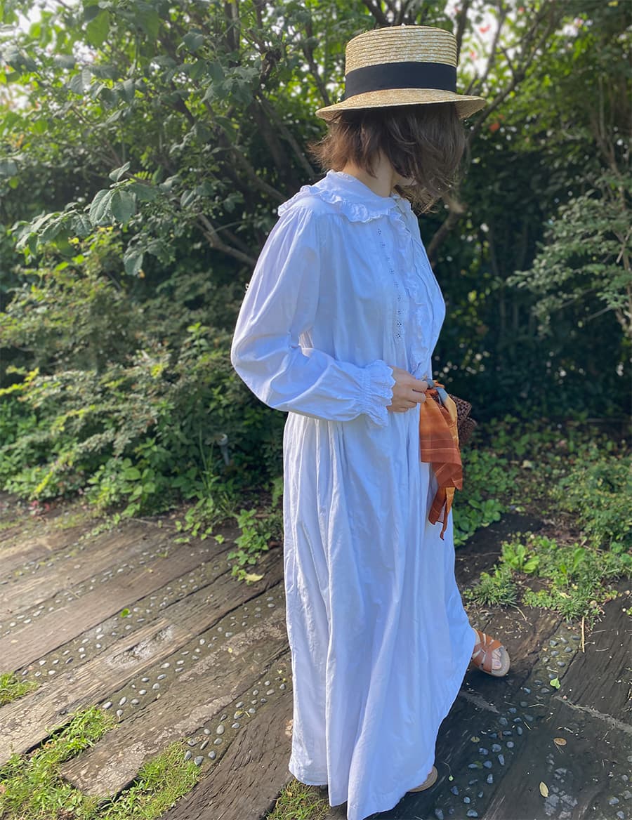 フランスアンティークナイトドレス