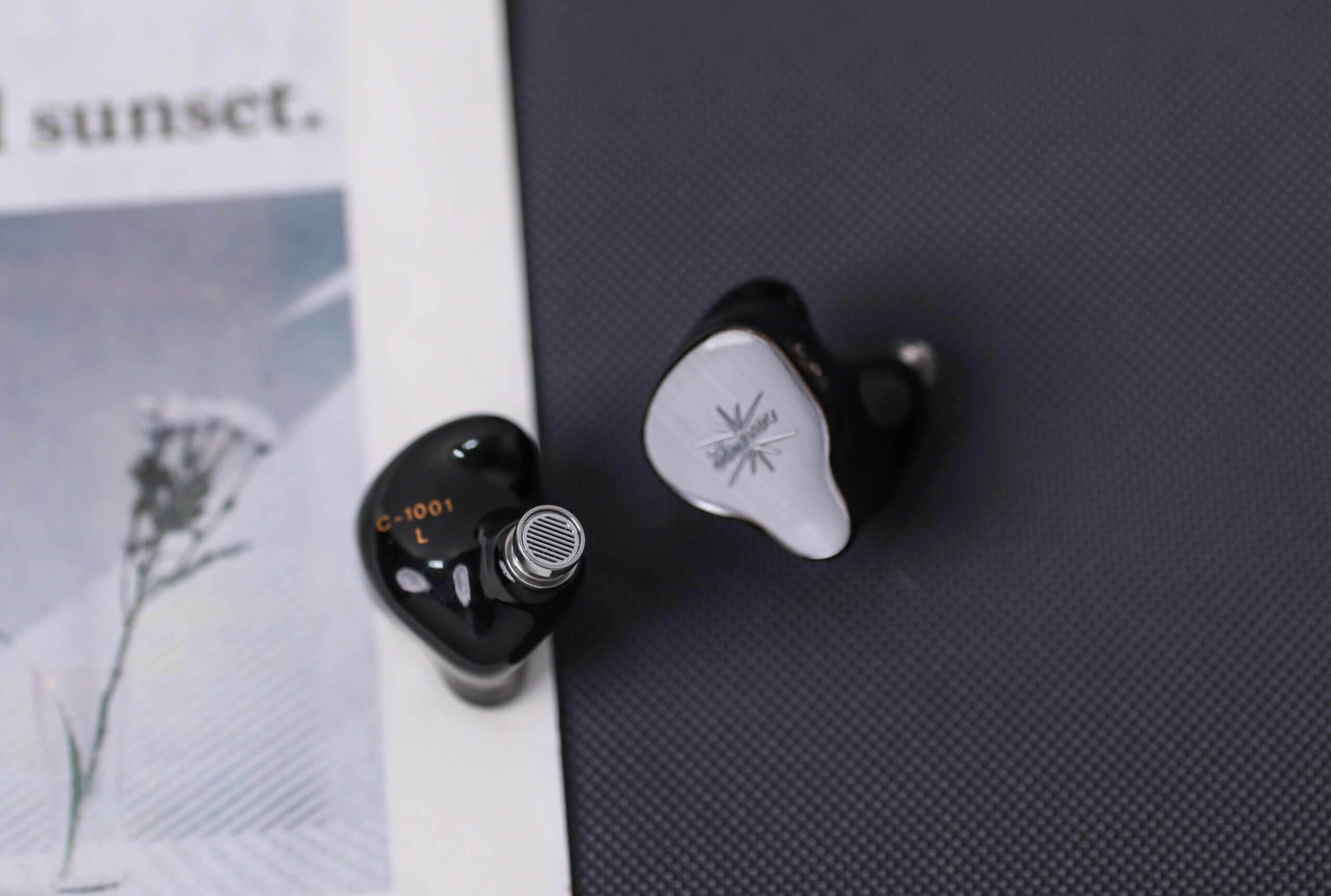 Kiwi Ears KE4 徹底レビュー｜2DD+2BAの「没入感」とアイソバリック