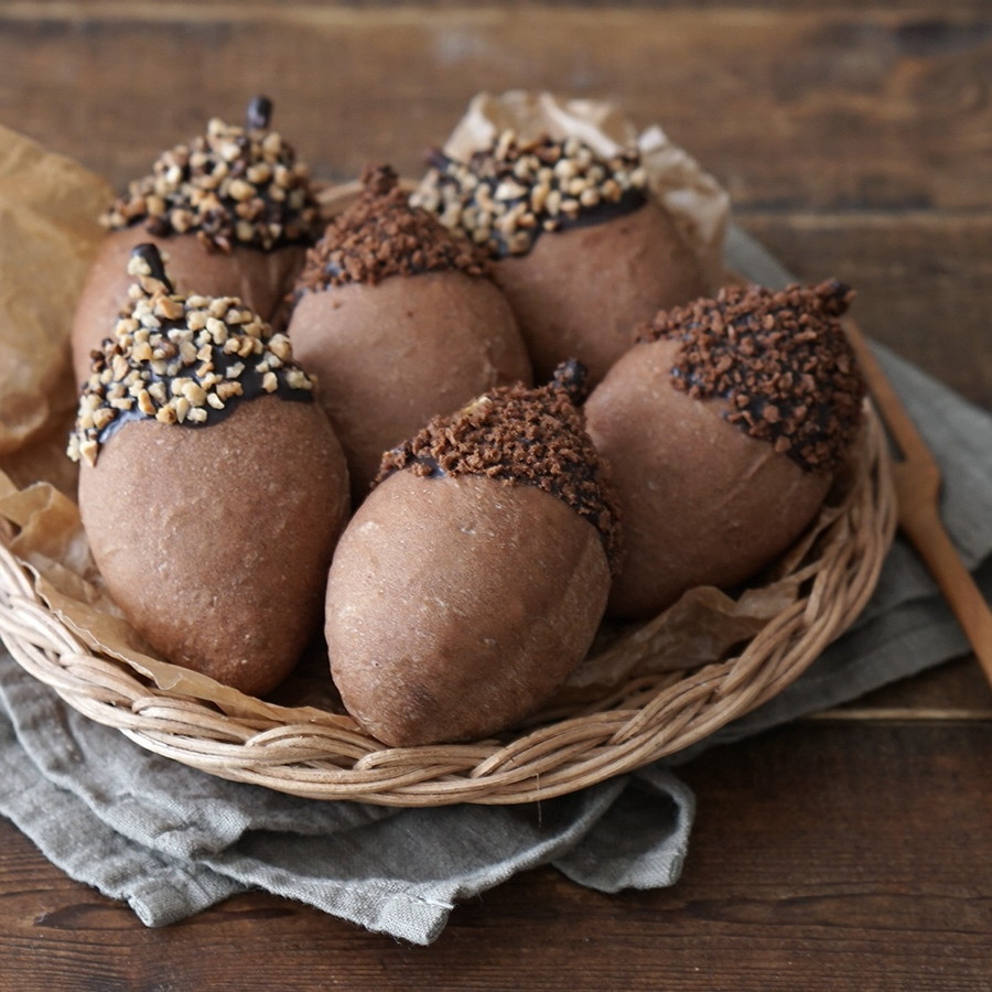 秋におすすめ!濃厚チョコのどんぐりパン | レシピ | 富澤商店