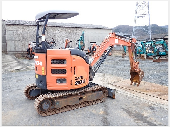 日立建機 ZX20U-5A | 岡山県のミニ油圧ショベル(ミニユンボ