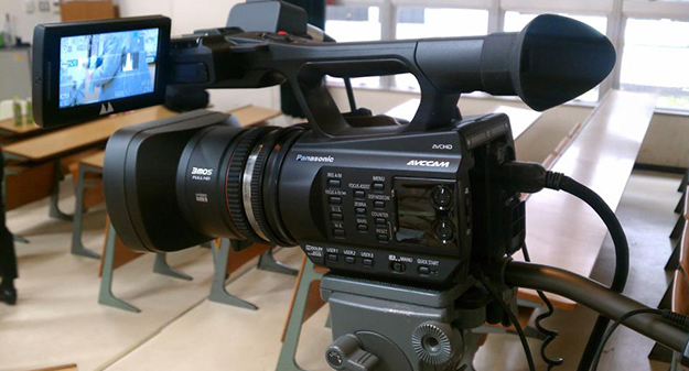 AG-AC90 Panasonic〜使えば分かるその機能性の良さ [OnGoingReView