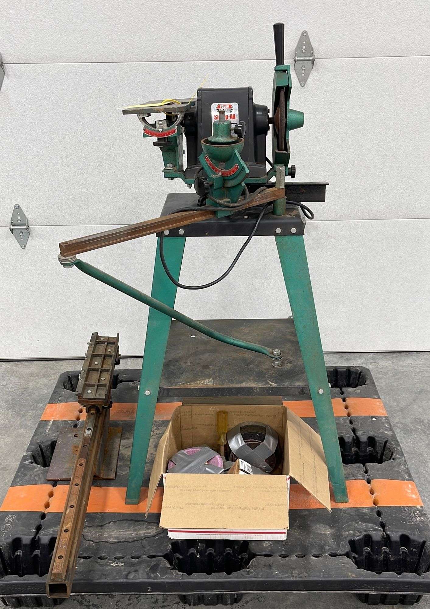 Foley Belsaw mod. 1055 Sharp-All sharpener - Schneider Auctioneers LLC