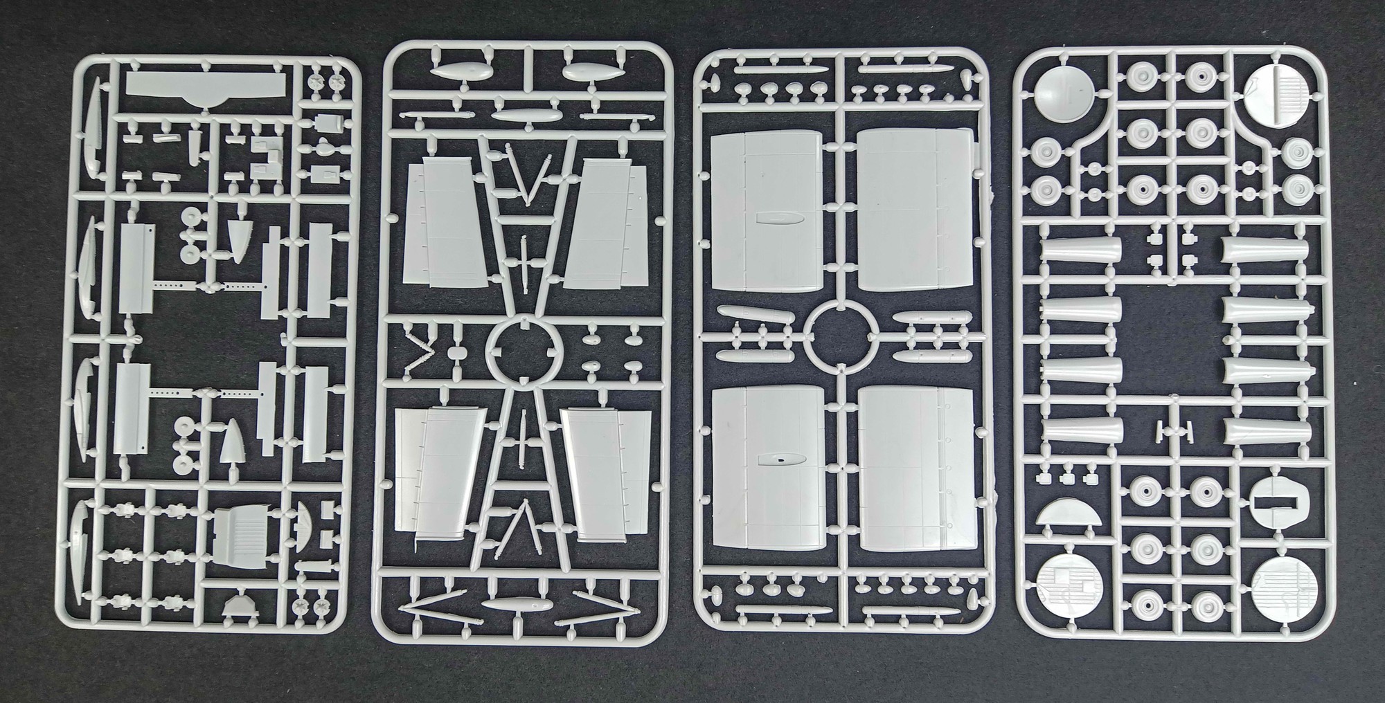 1/144 ミャスィーシチェフ VM-T アトラーント - (株)ビーバー