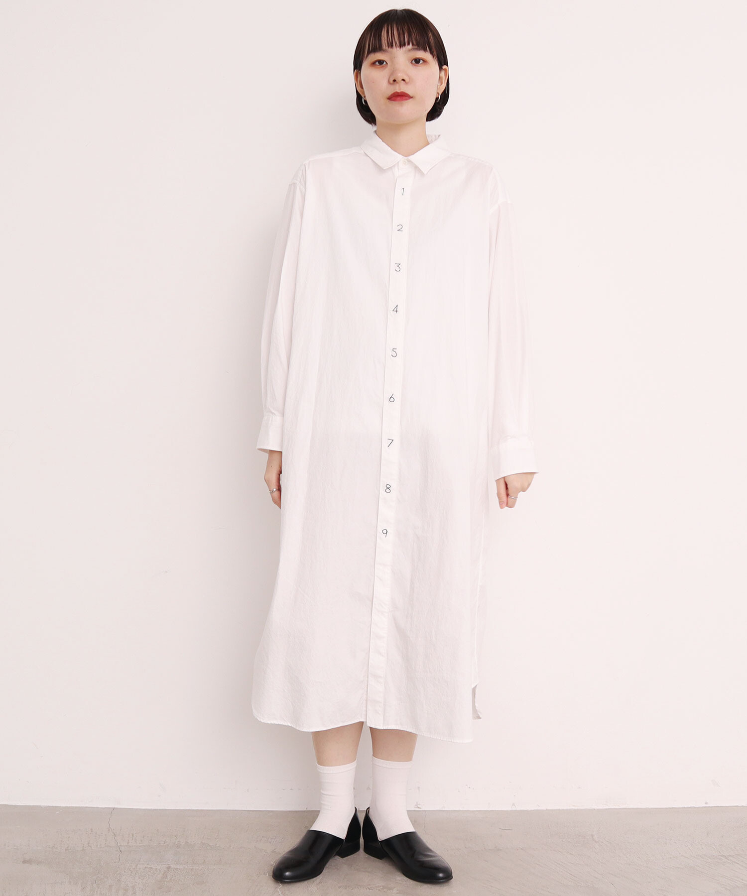 AMBIDEX Store recycle OX 数字刺繍 シャツワンピース(F コン): l